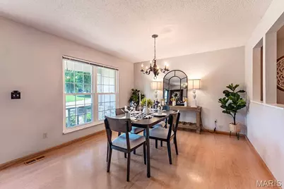 13 Suncrest Drive, Saint Peters, MO 63376 - Photo 5