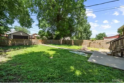 7709 Saint Albans Avenue, Richmond Heights, MO 63117 - Photo 19
