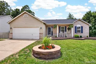 828 Sherwood Forest Ct, O'Fallon, MO 63366 - Photo 1