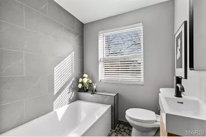 2346 Albion Place, Saint Louis, MO 63104 - Photo 33