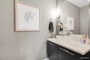 10147 Fieldcrest Ln, Ladue, MO 63124 - Photo 35