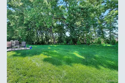 10237 Carlton Place Court, Saint Louis, MO 63123 - Photo 31