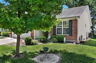 10237 Carlton Pl Ct, Saint Louis, MO 63123 - Photo 33
