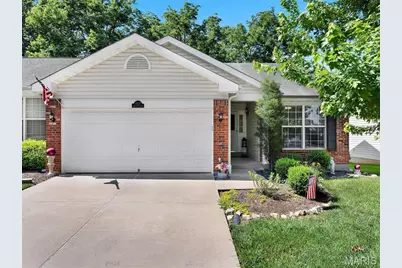 10237 Carlton Place Court, Saint Louis, MO 63123 - Photo 7
