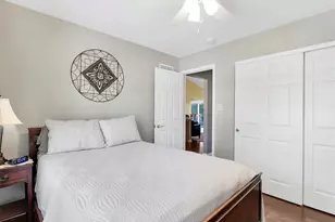 10237 Carlton Pl Ct, Saint Louis, MO 63123 - Photo 21