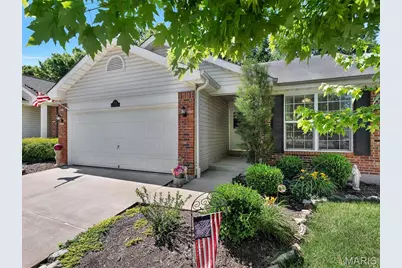 10237 Carlton Place Court, Saint Louis, MO 63123 - Photo 1