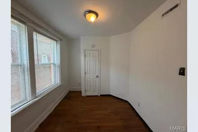 3226 Arsenal Street, Saint Louis, MO 63118 - Photo 11