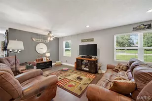 421 Harris Ln, Lebanon, MO 65536 - Photo 5