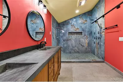 1034 S Kingshighway Boulevard, Saint Louis, MO 63110 - Photo 31