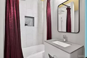 1034 S Kingshighway Blvd, Saint Louis, MO 63110 - Photo 23