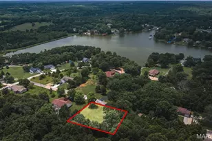 35 Country Air Dr, Saint Clair, MO 63077 - Photo 1