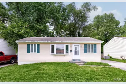 11042 Florence Avenue, Saint Louis, MO 63074 - Photo 1