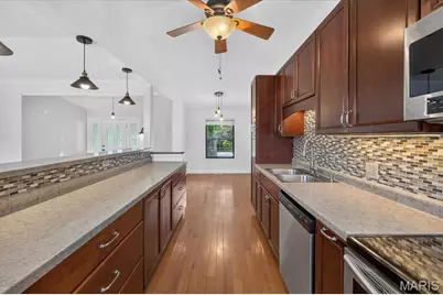 1889 Westbourne Way, Fenton, MO 63026 - Photo 13
