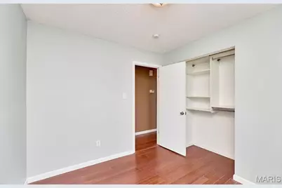 6001 La Chateau Court, Saint Louis, MO 63129 - Photo 19
