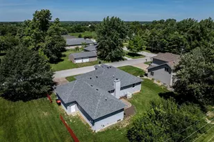 111 Westview St, Palmyra, MO 63461 - Photo 27