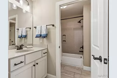 12854 Goodson Road, Saint Louis, MO 63131 - Photo 59