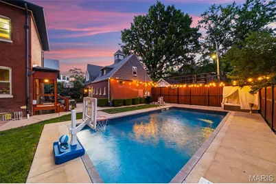 3117 Russell Boulevard, Saint Louis, MO 63104 - Photo 9