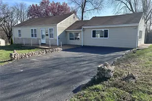 1808 Spencer Ave, Overland, MO 63114 - Photo 1