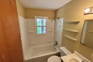 1246 Darr Dr, Saint Louis, MO 63137 - Photo 17