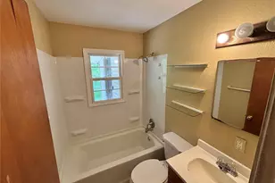 1246 Darr Dr, Saint Louis, MO 63137 - Photo 19