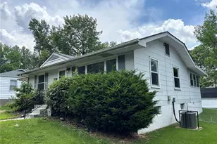 1246 Darr Dr, Saint Louis, MO 63137 - Photo 3