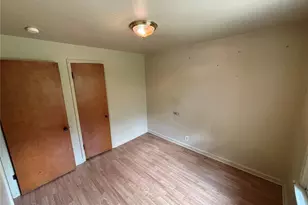 1246 Darr Dr, Saint Louis, MO 63137 - Photo 13