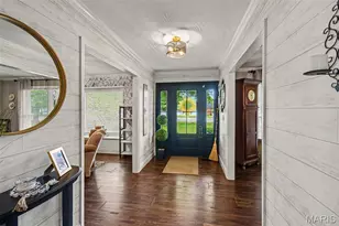 4706 Butler Hill Rd, Saint Louis, MO 63128 - Photo 3