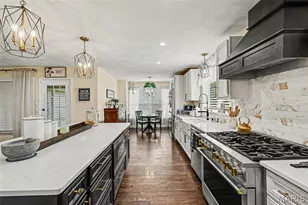 4706 Butler Hill Rd, Saint Louis, MO 63128 - Photo 9