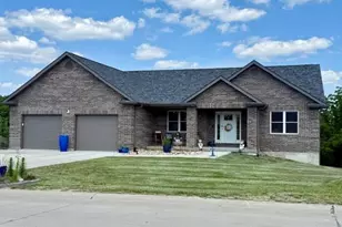 132 Gala Dr, Hannibal, MO 63401 - Photo 1