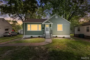 7743 Monroe Dr, Hanley Hills, MO 63133 - Photo 1