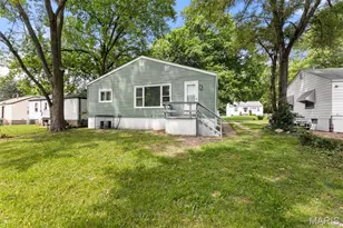 7743 Monroe Dr, Hanley Hills, MO 63133 - Photo 31