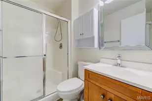 14303 Jamestown Bay Dr, Florissant, MO 63034 - Photo 15