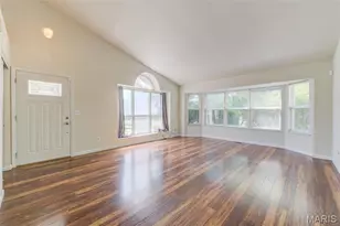 14303 Jamestown Bay Dr, Florissant, MO 63034 - Photo 5