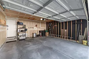 2920 Sherwood Dr, Florissant, MO 63031 - Photo 47