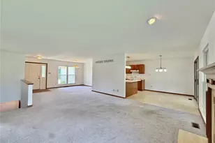 3675 Bostons Farm Dr, Bridgeton, MO 63044 - Photo 7