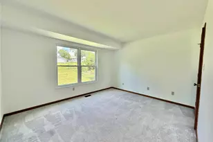 3675 Bostons Farm Dr, Bridgeton, MO 63044 - Photo 25