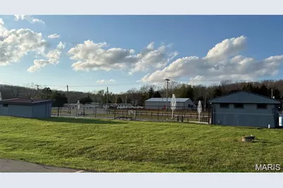 9305 Beach Drive, French Village, MO 63036 - Photo 9
