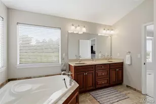 444 Eagle Pointe Landing Dr, Eureka, MO 63025 - Photo 29