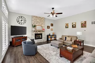 317 Quail Hollow Dr, O'Fallon, MO 63368 - Photo 5