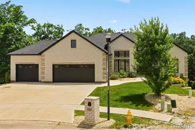 222 Redmond Pines Drive, Wentzville, MO 63385 - Photo 3