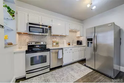 5453 Robert Avenue, Saint Louis, MO 63109 - Photo 17