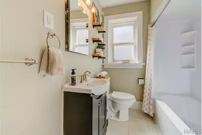 5453 Robert Avenue, Saint Louis, MO 63109 - Photo 13