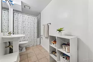 7018 Grassy Valley Dr, Saint Louis, MO 63129 - Photo 29