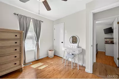 7018 Grassy Valley Drive, Saint Louis, MO 63129 - Photo 15