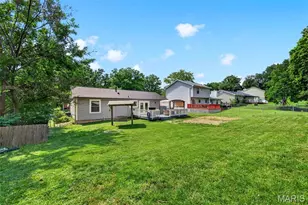 7018 Grassy Valley Dr, Saint Louis, MO 63129 - Photo 31