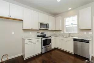32 Wingtip Ct, Saint Peters, MO 63376 - Photo 5