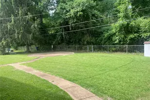 59 S Floridale Dr, Saint Louis, MO 63135 - Photo 5
