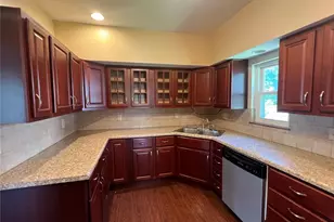 2107 Alameda Ave, Maplewood, MO 63143 - Photo 3