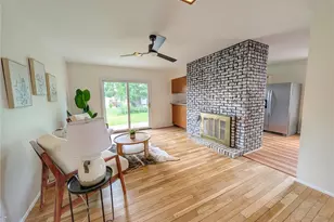 7496 Sir Lords Ln, Hazelwood, MO 63042 - Photo 7