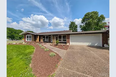 7496 Sir Lords Lane, Hazelwood, MO 63042 - Photo 1